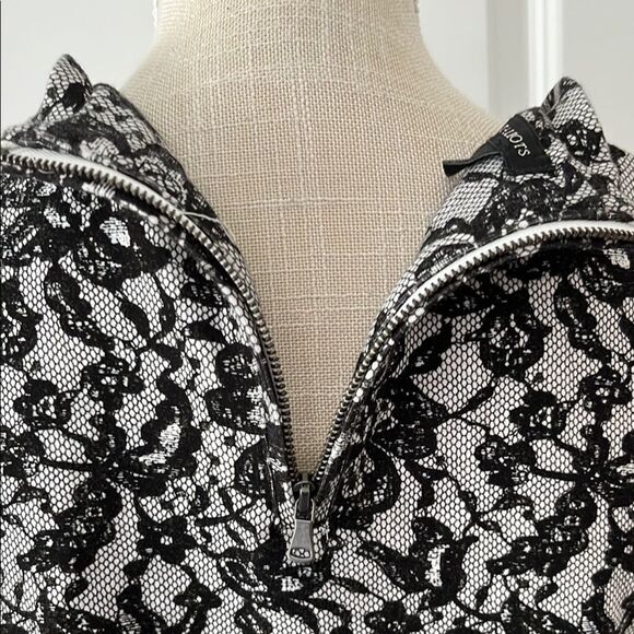 Talbots Black and White Lace Printed With bottom tail Back Zipper - Picture 7 of 9